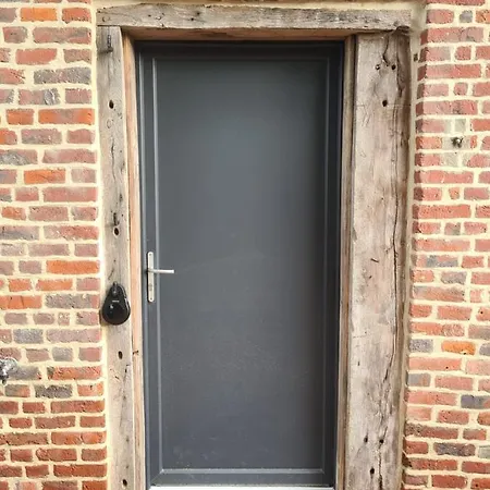 別荘 Ame O Des Flandres, La ブシュプ